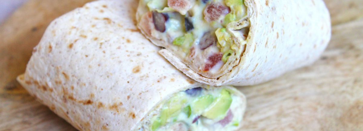 WRAP DE ATÚN Y AGUACATE: RECETA FÁCIL