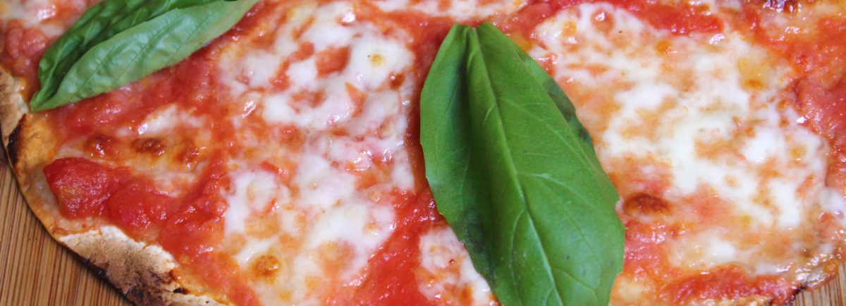 PIZZA MARGARITA SIN MASA NI LEVADURA