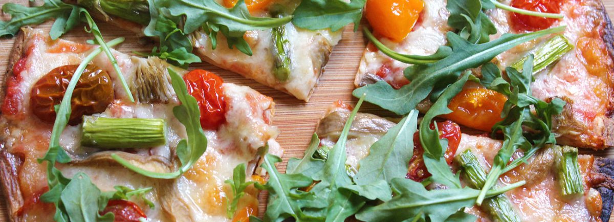 PIZZA VEGETARIANA SIN MASA NI LEVADURA
