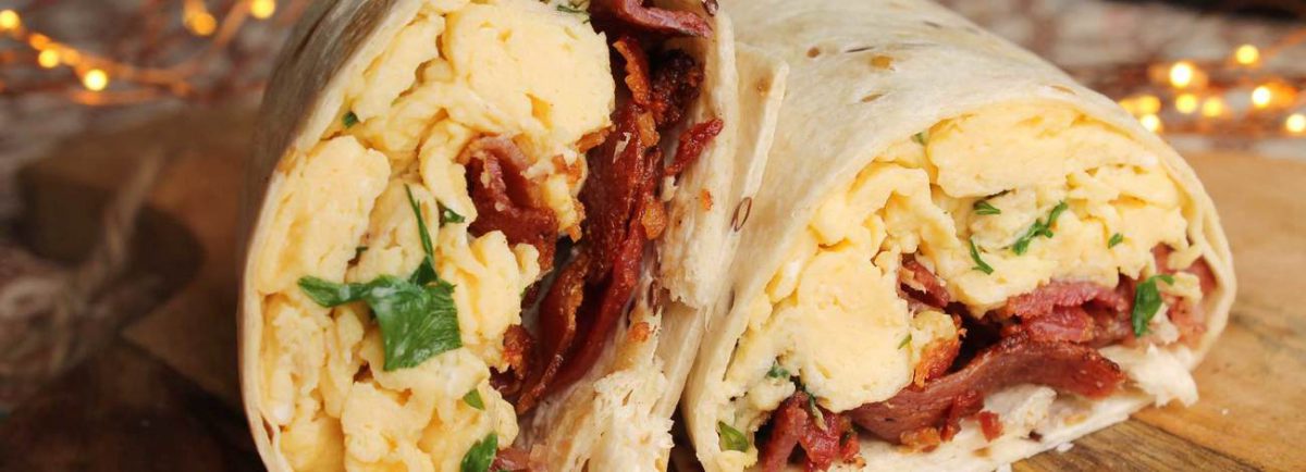 RECETA: WRAP DE HUEVOS REVUELTOS CON BACON